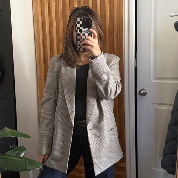 Vintage Gianni Sport 100% wool Herringbone Relaxed Oversized Blazer. Size 10 - Picture 10 of 12